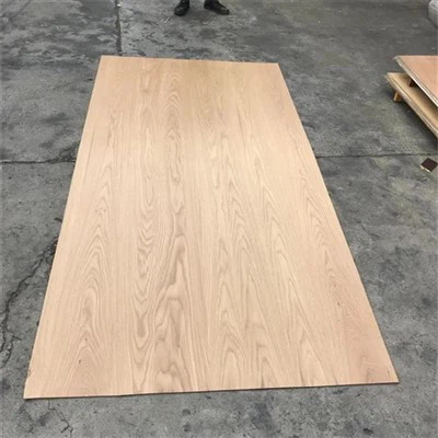 Valkoiset tammilaudat